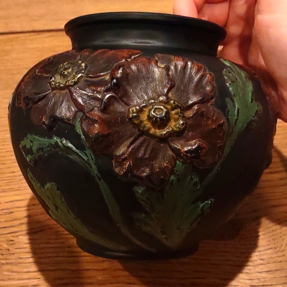 Tiffin Black Amethyst Poppy Vase - Picture 4 of 7